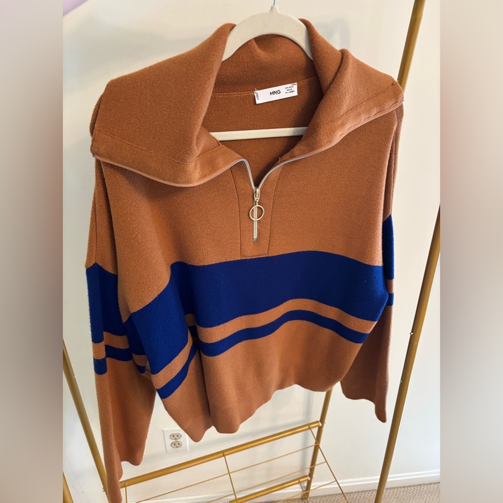 Mango zip up sweater